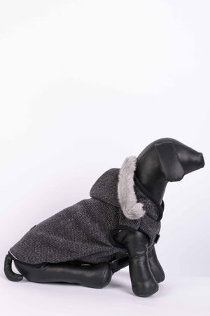 Топла плетена кучешка дреха